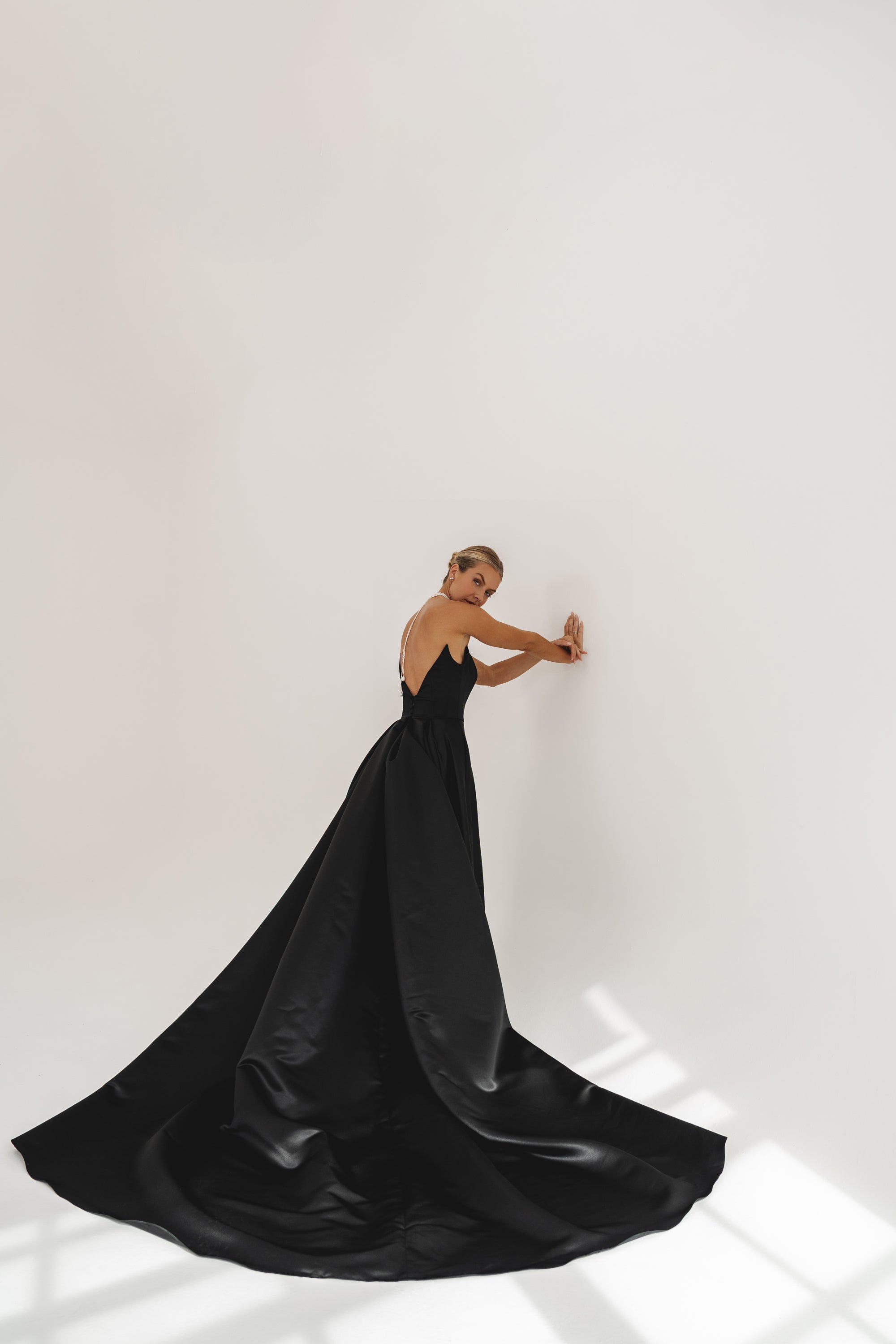 KITT IN BLACK | BLACK SATIN STRAPLESS DRESS