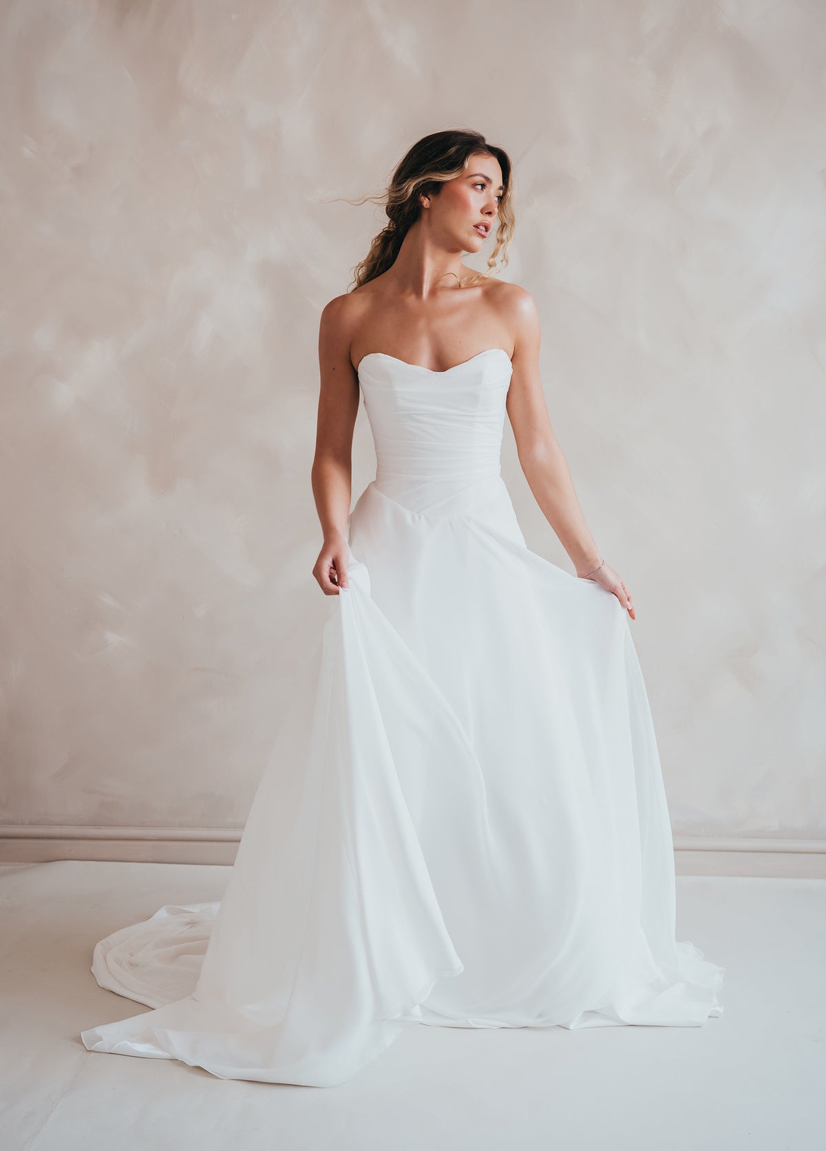 strapless chiffon wedding dress Finola long dress formal dress Untitled Supper Club Dress up corset back provides Coat Size:16 P