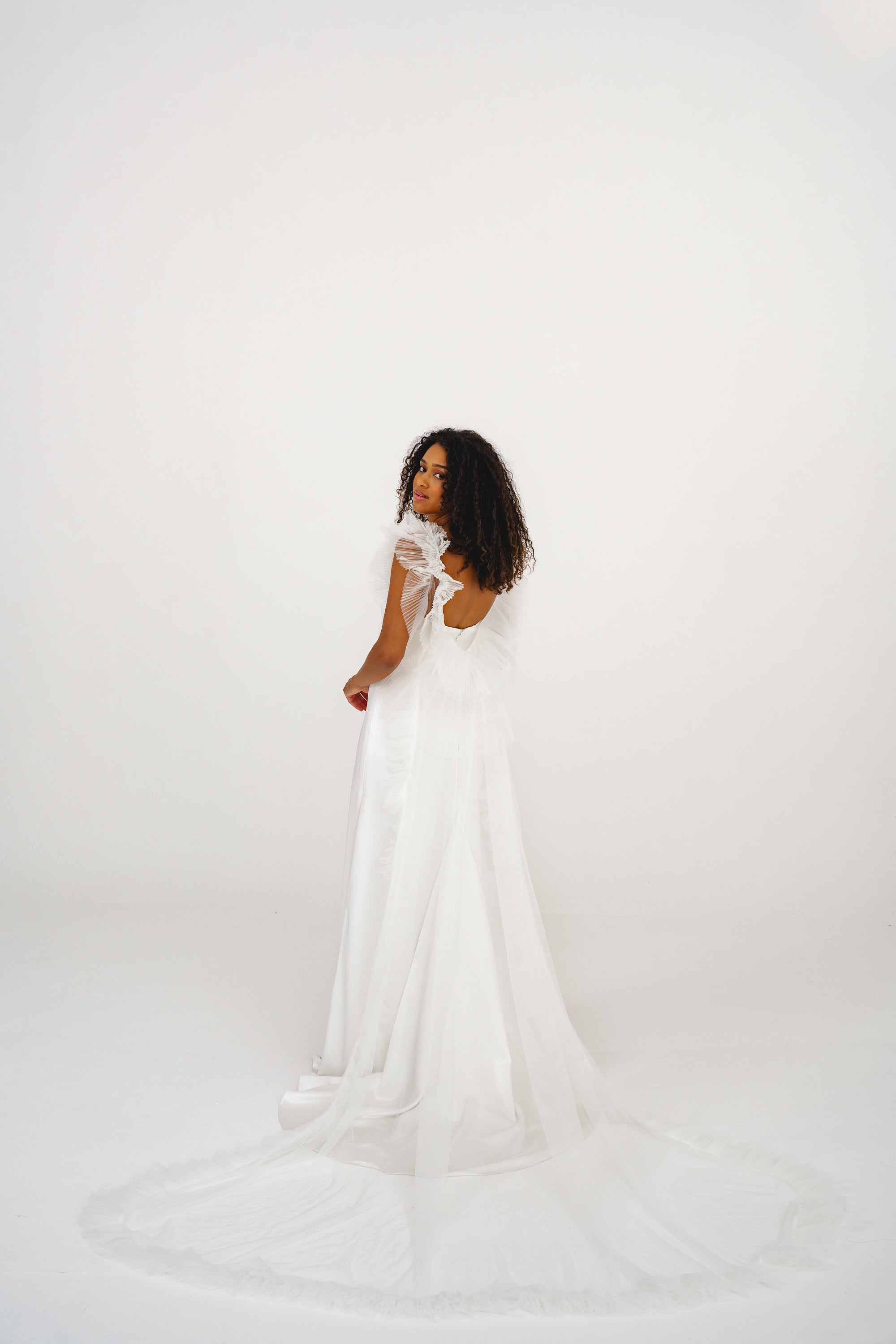 GIGI CAPE | Pleated Wedding Cape - Love Story London