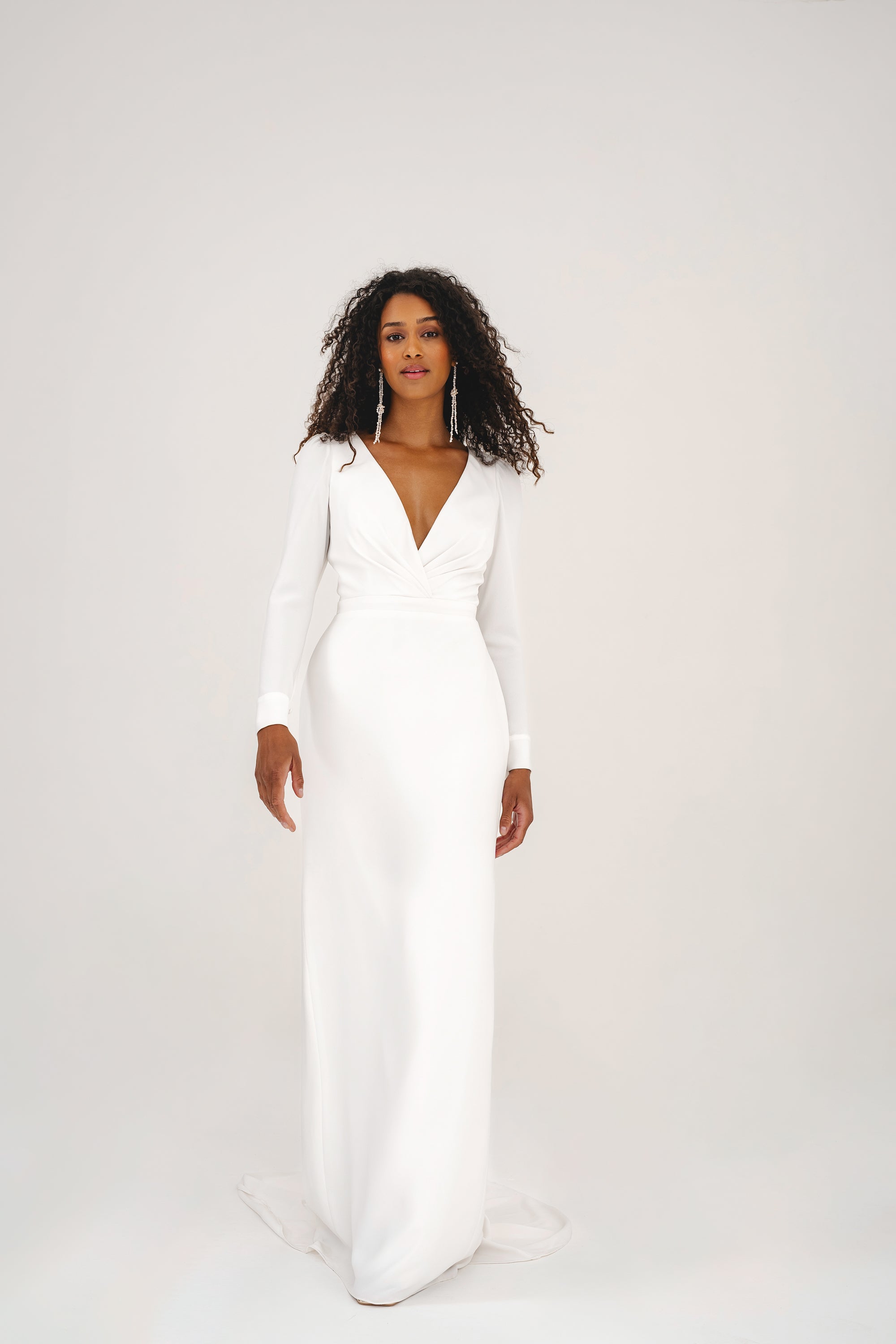 LOUIE | Wedding dress with full-length sleeves - Love Story London