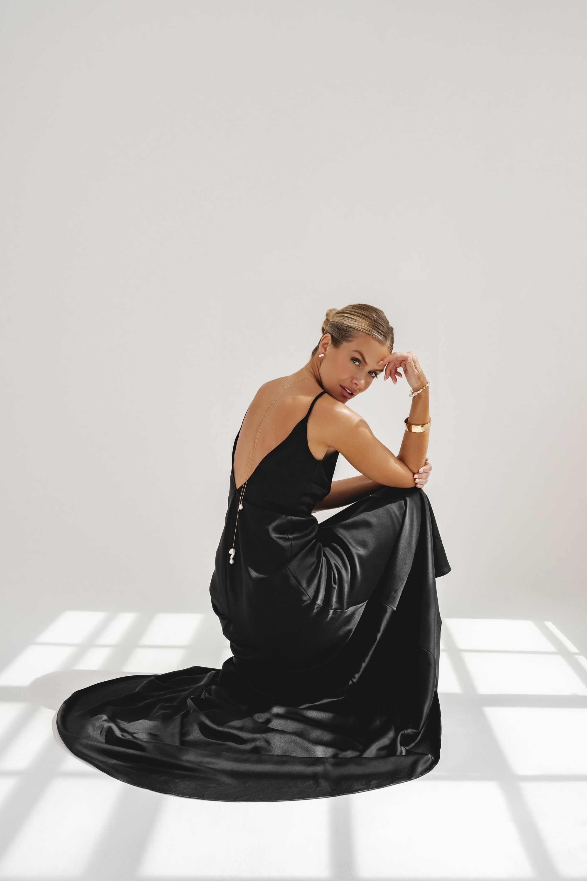 LEO IN BLACK | BLACK SATIN SLIP DRESS