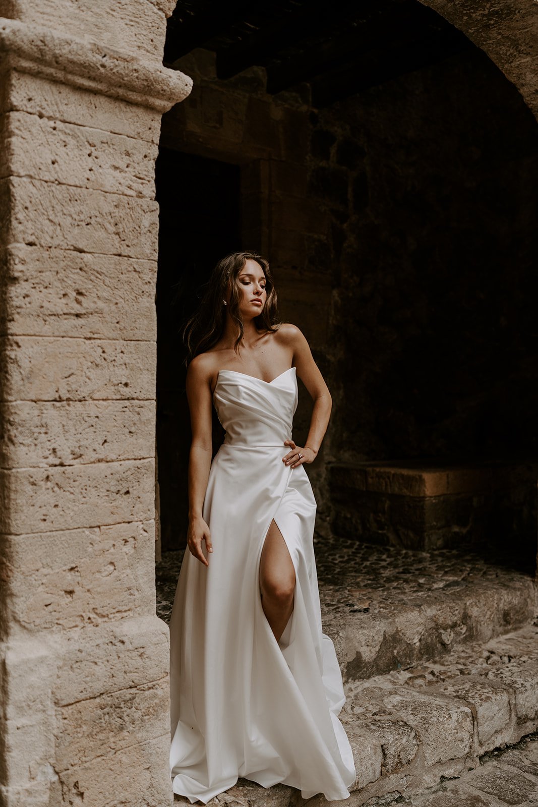 Zara | A Strapless Dress With a Chic and Modern Design Zara | A Strapless Dress With a Chic and Modern Design